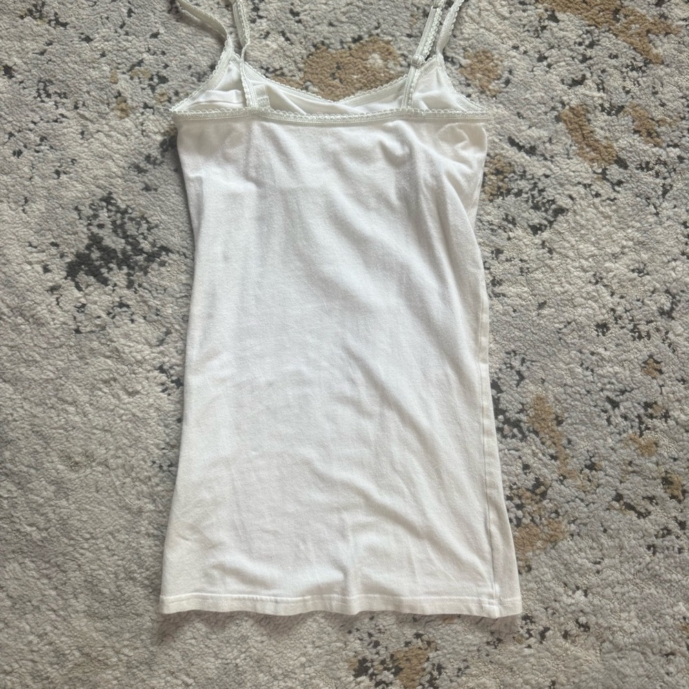 Women's Assorted Tank Tops With Built In Bra - Picture 2 of 16